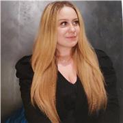 Studentessa presso l'Università degli Studi di Brescia, Economia e Management. Sono una persona solare con 5 anni di esperienza nel dare meditazioni di economia, diritto e matematica